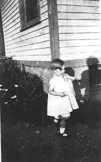 unknown child 1930.jpg